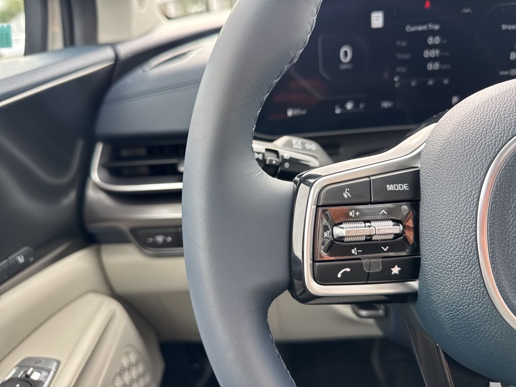 2026 Kia Carnival SX - Photo 18