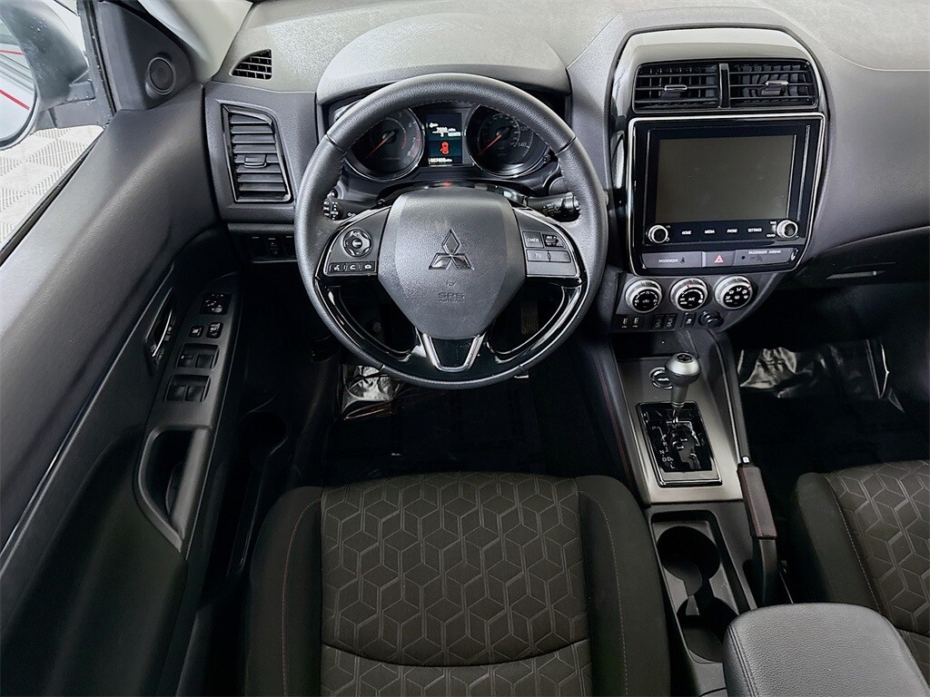 Used 2025 Mitsubishi Outlander Sport 2.0 LE SUV