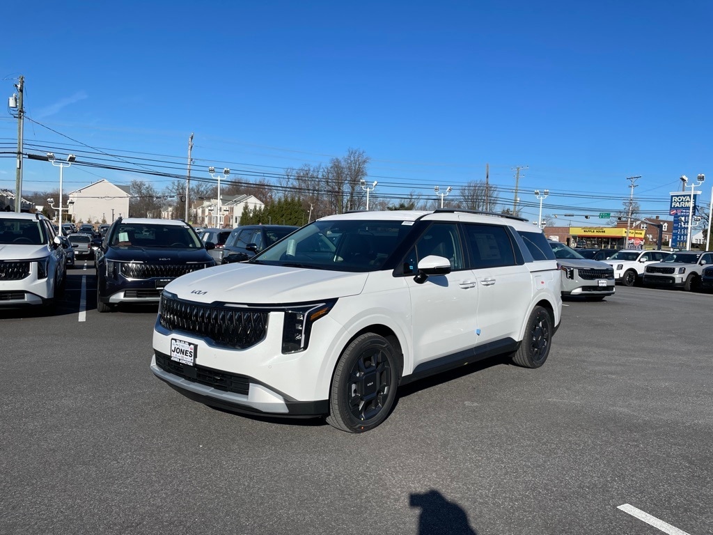2026 Kia Carnival EX's photo