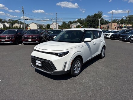 2025 Kia Soul LX Hatchback