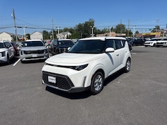 2025 Kia Soul LX Hatchback