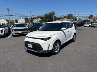 2025 Kia Soul LX Hatchback
