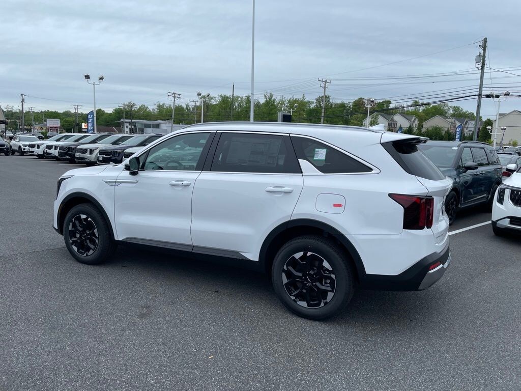 New 2026 Kia Sorento S SUV