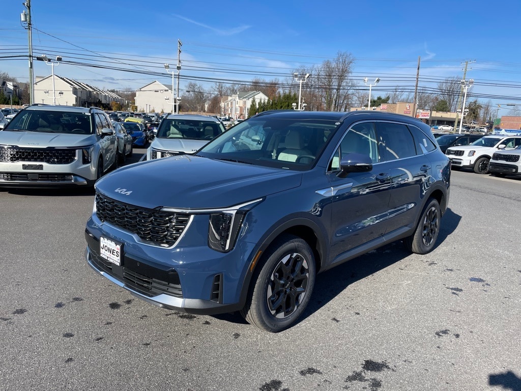 New 2026 Kia Sorento S SUV