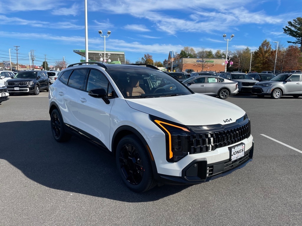 New 2026 Kia Sportage Hybrid X-Line SUV