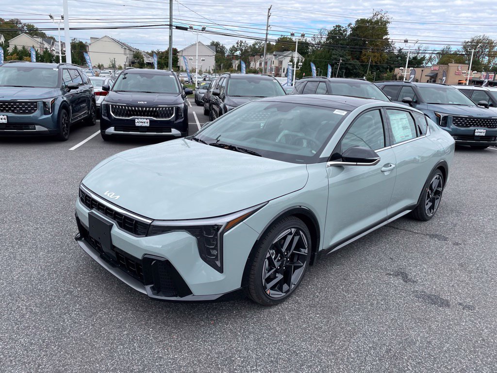 2026 Kia K4 GT-Line Sedan