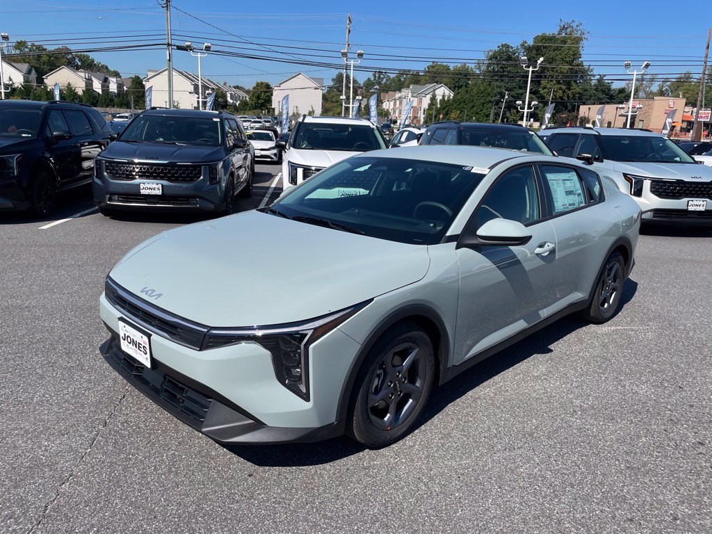 2026 Kia K4 LXS Sedan