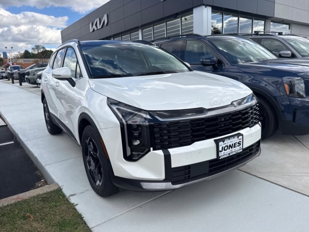 New 2026 Kia Sportage Hybrid EX SUV