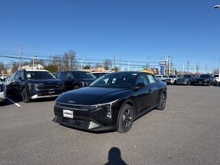 2025 Kia K4 LXS Sedan