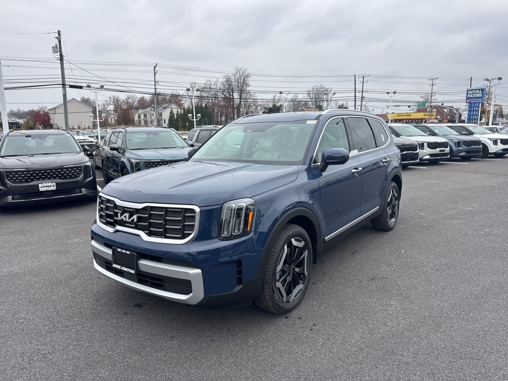 2025 Kia Telluride S's photo