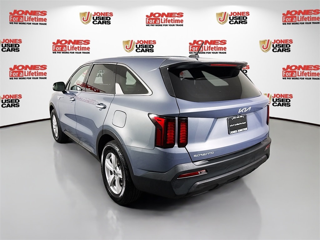 Used 2023 Kia Sorento LX SUV