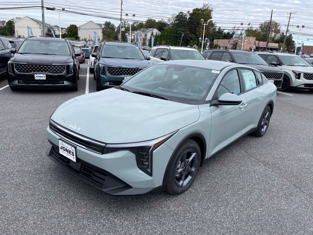 2026 Kia K4 LXS Sedan
