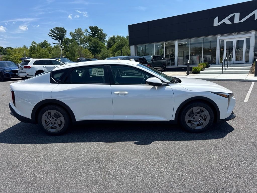 New 2026 Kia K4 LX Sedan