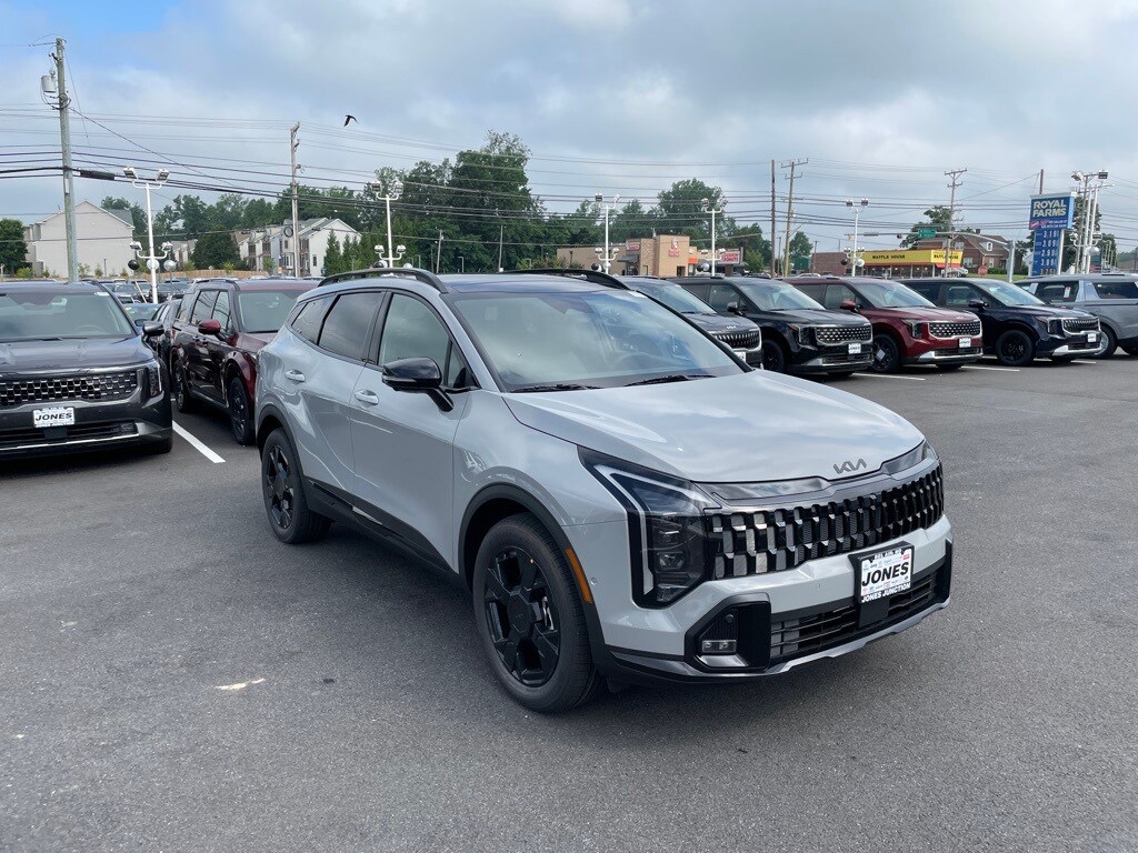 2026 Kia Sportage X-Line photo 2