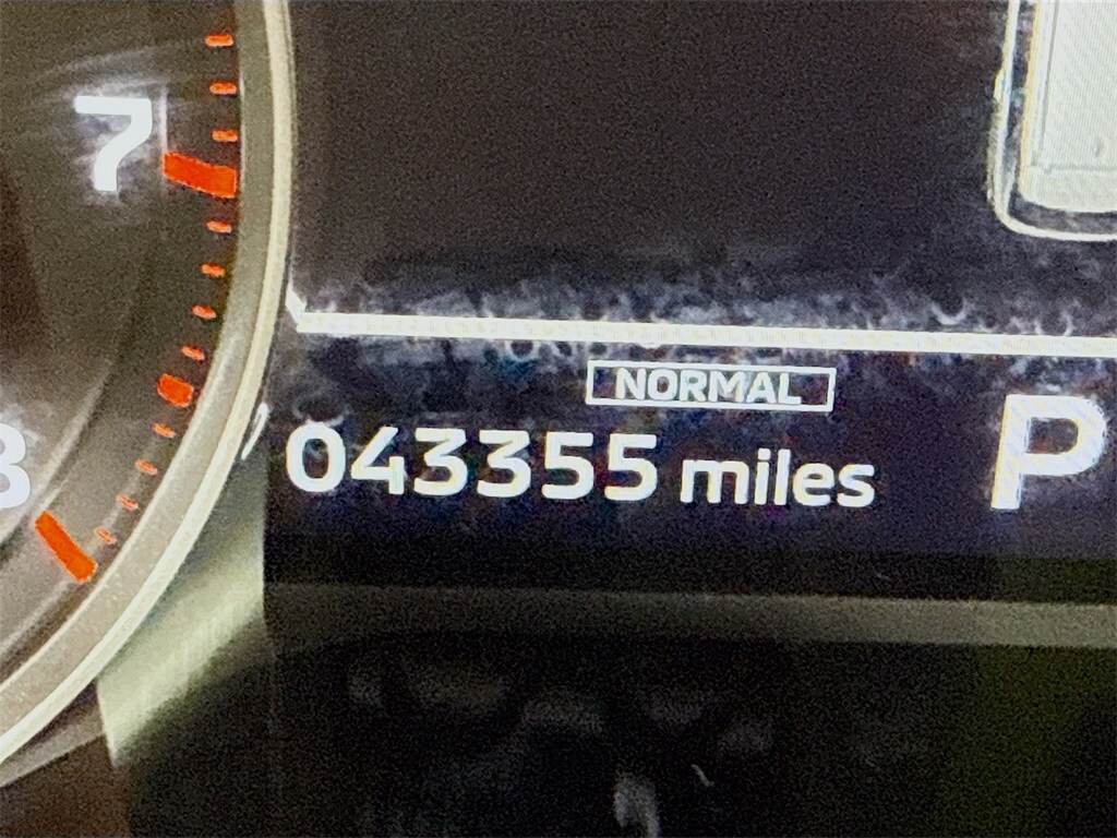 Used 2022 Mitsubishi Outlander SEL CUV