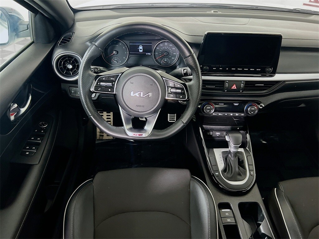 2023 Kia Forte GT-Line photo 3