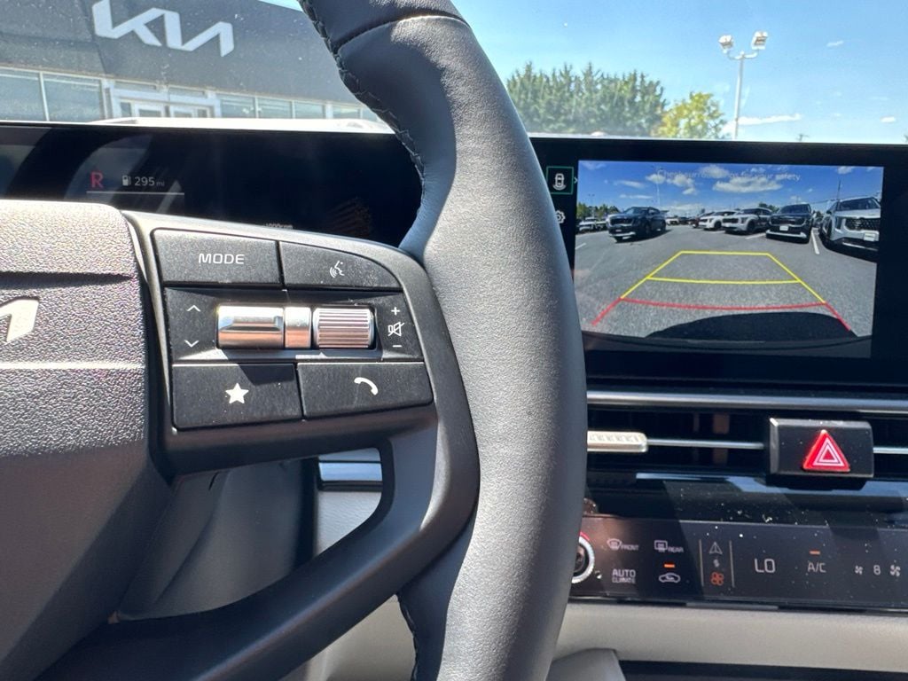 2026 Kia Sportage EX - Photo 19