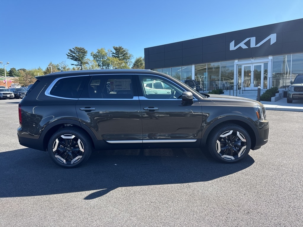 New 2025 Kia Telluride S SUV