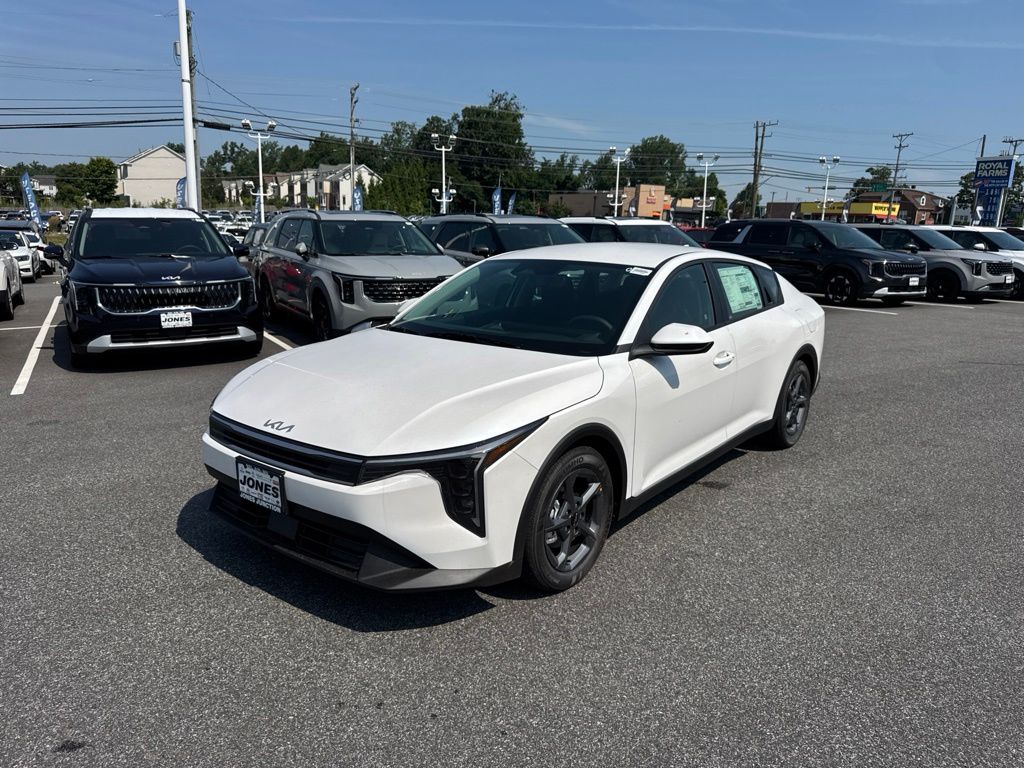 2026 Kia K4