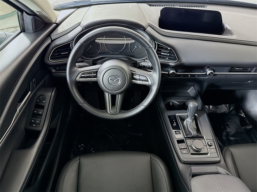 2022 Mazda CX-30 2.5 Select photo 3