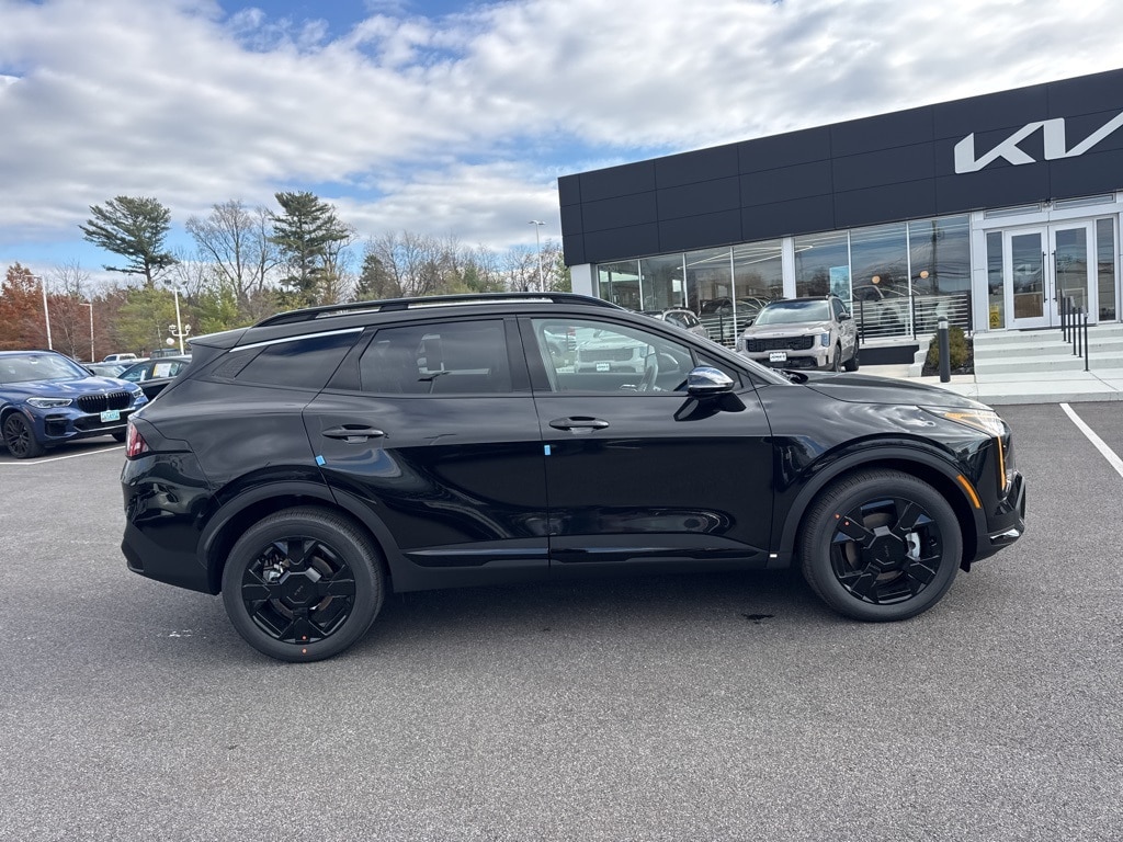 New 2026 Kia Sportage Hybrid X-Line SUV