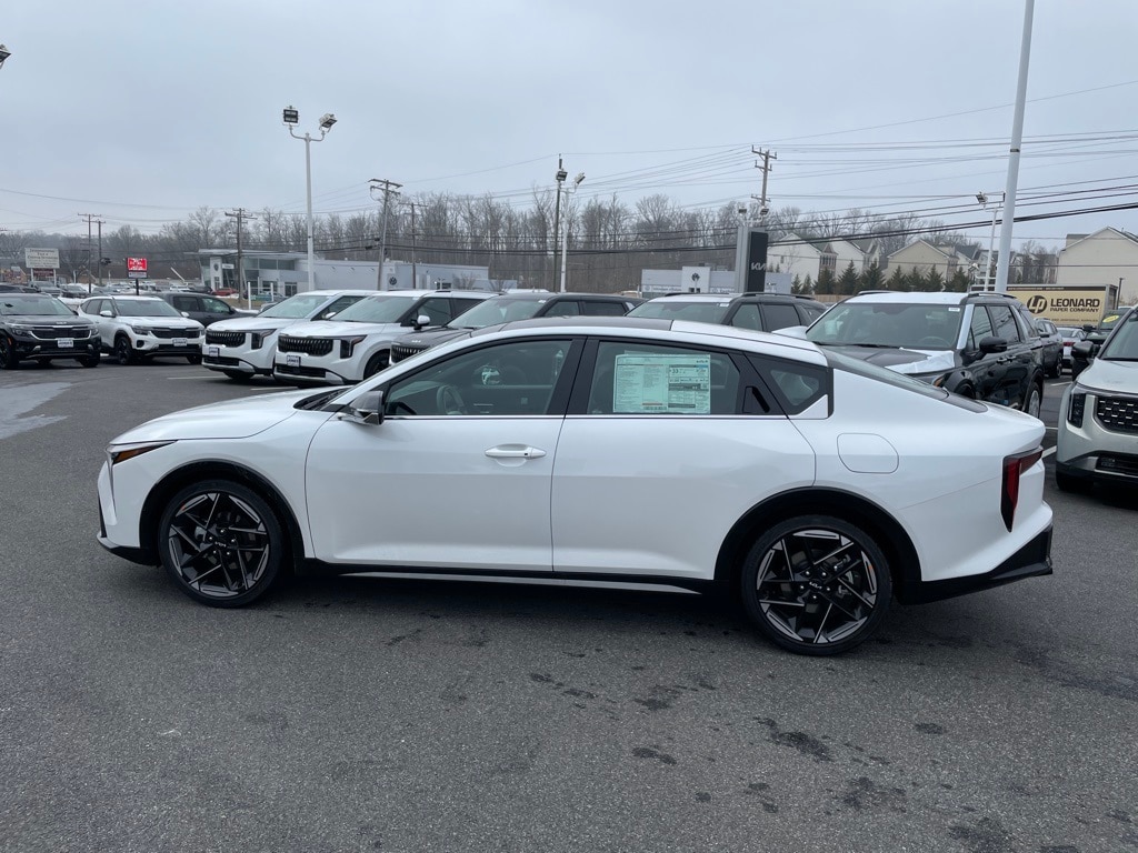 New 2026 Kia K4 GT-Line Sedan