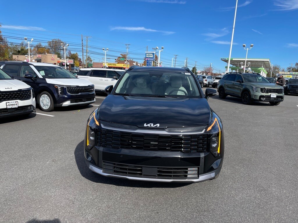 2026 Kia Sportage EX photo 3