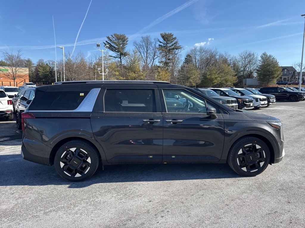 New 2026 Kia Carnival EX Van Passenger Van