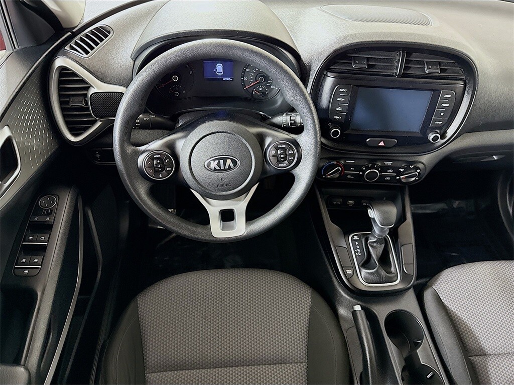 2020 Kia Soul LX photo 3