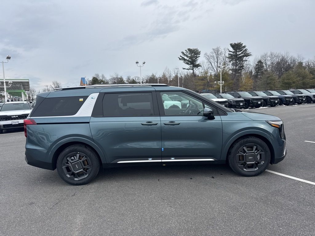 New 2026 Kia Carnival Hybrid SX Van Passenger Van