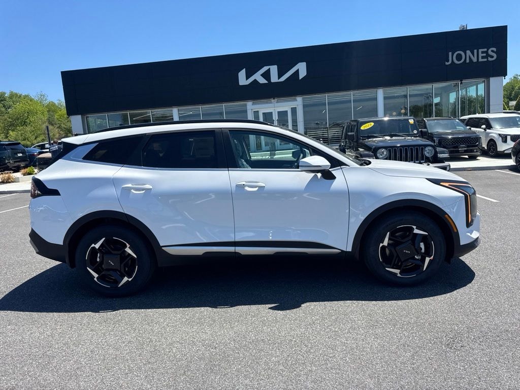 New 2026 Kia Sportage EX SUV