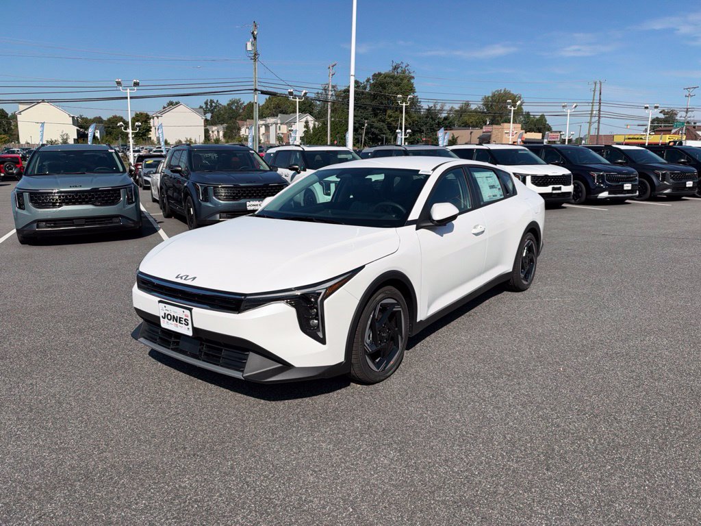 2026 Kia K4