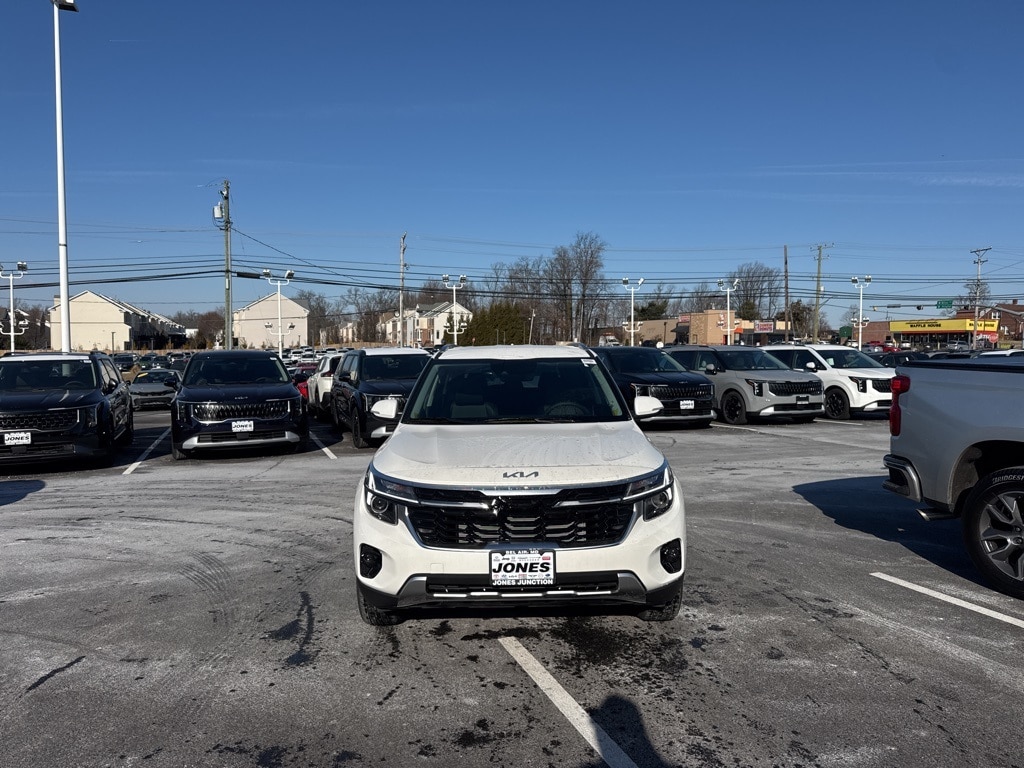 New 2026 Kia Seltos EX SUV