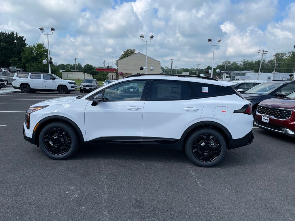 2026 Kia Sportage X-Line photo 4