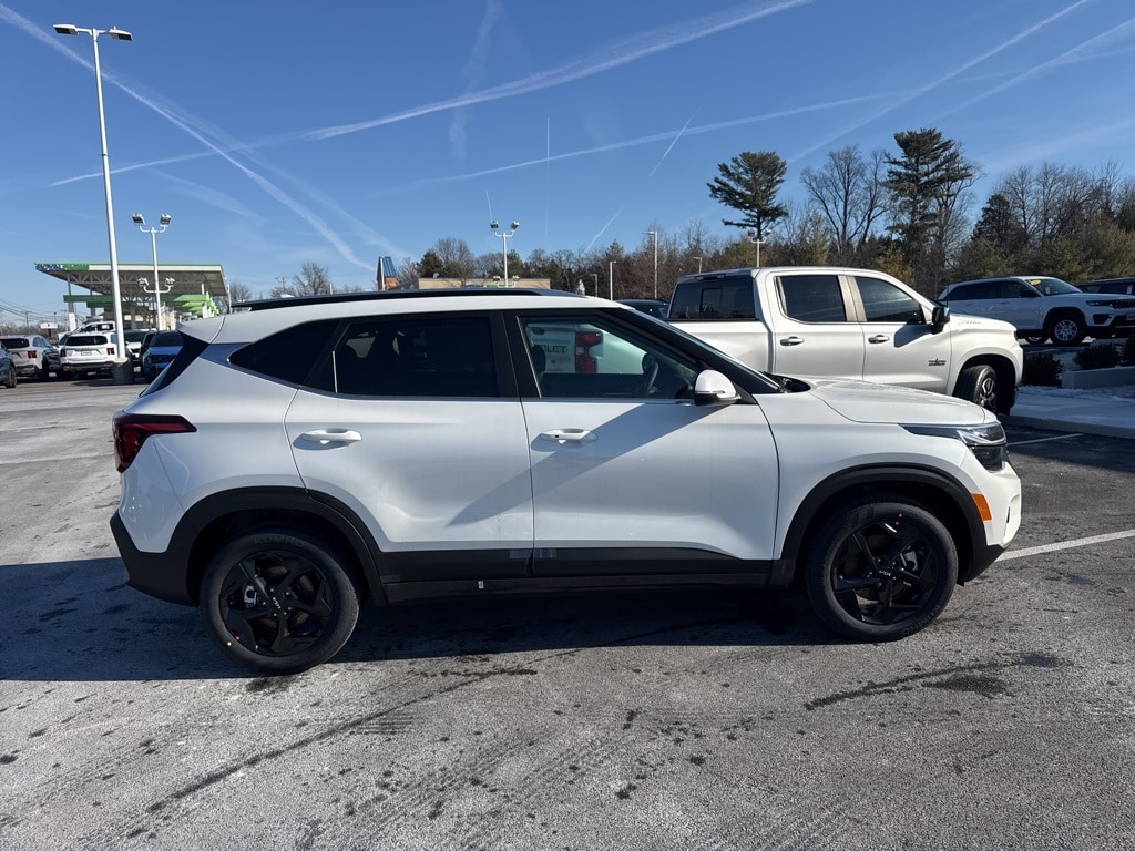 New 2026 Kia Seltos EX SUV