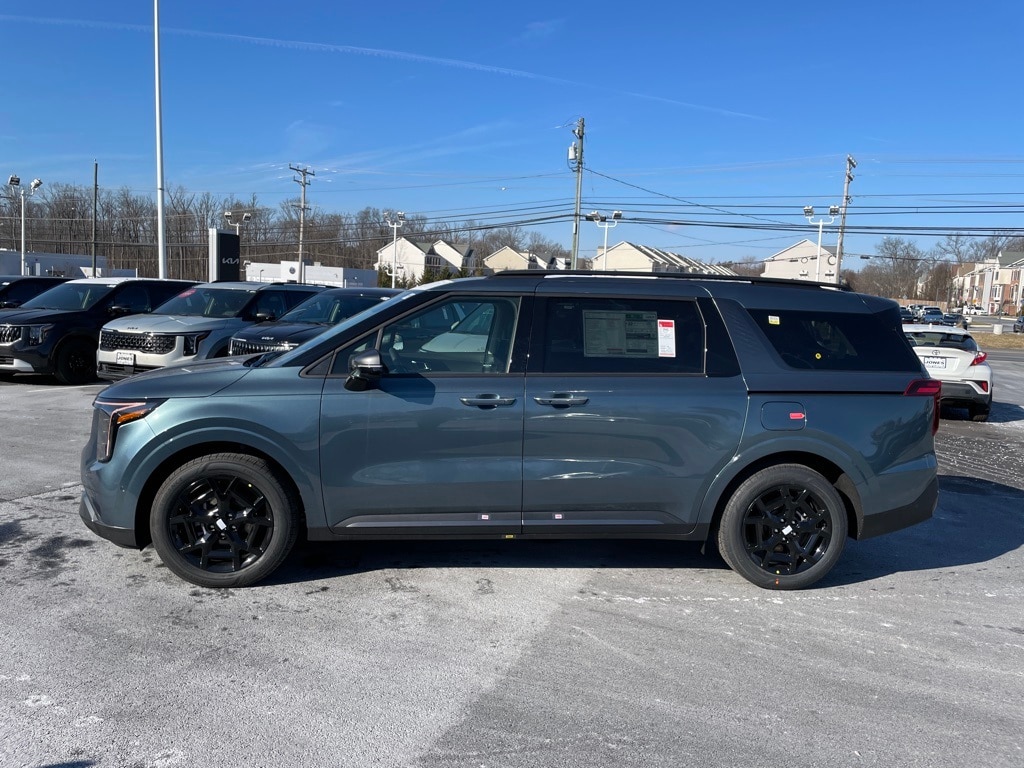 New 2026 Kia Carnival Hybrid SX Van Passenger Van