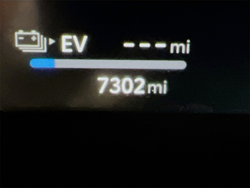 2024 Toyota RAV4 Prime XSE photo 4