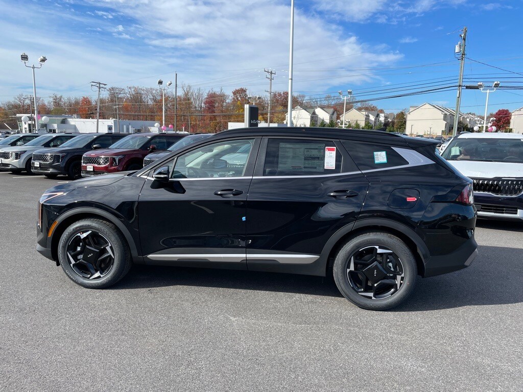 2026 Kia Sportage EX photo 4