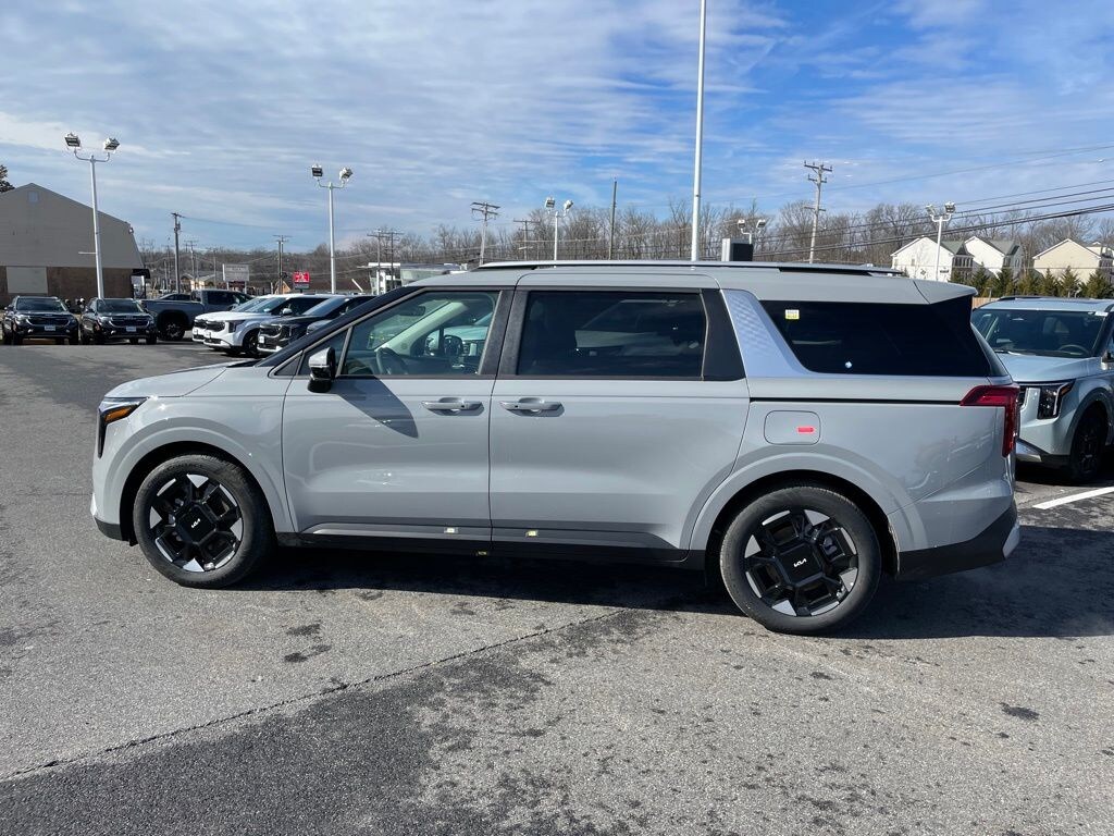 New 2026 Kia Carnival EX Van Passenger Van