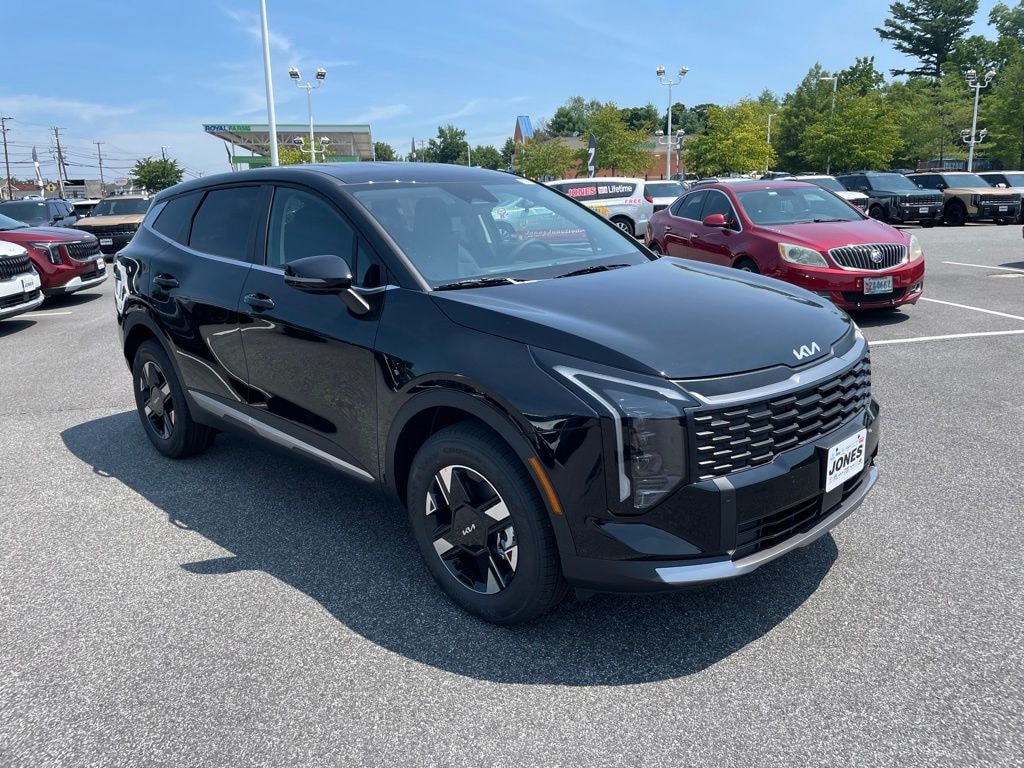 New 2026 Kia Sportage LX SUV