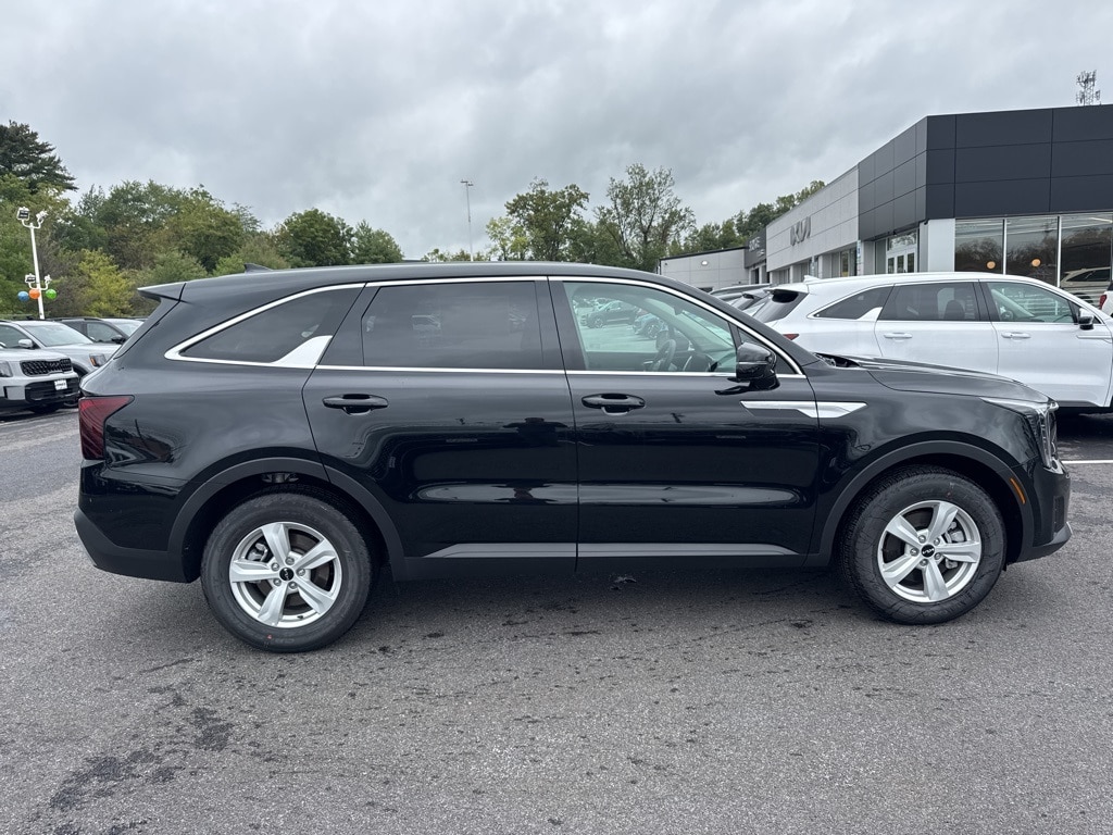 New 2025 Kia Sorento LX SUV