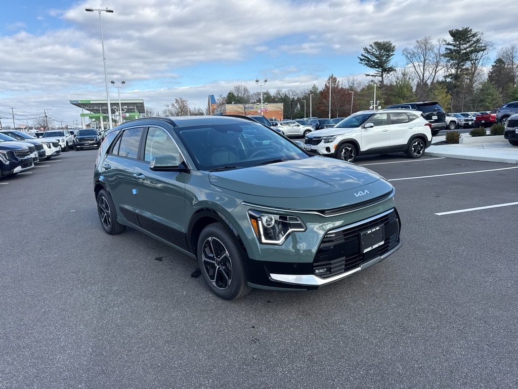 New 2026 Kia Niro SX SUV