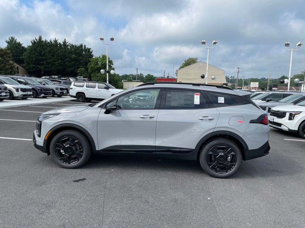 2026 Kia Sportage X-Line photo 4