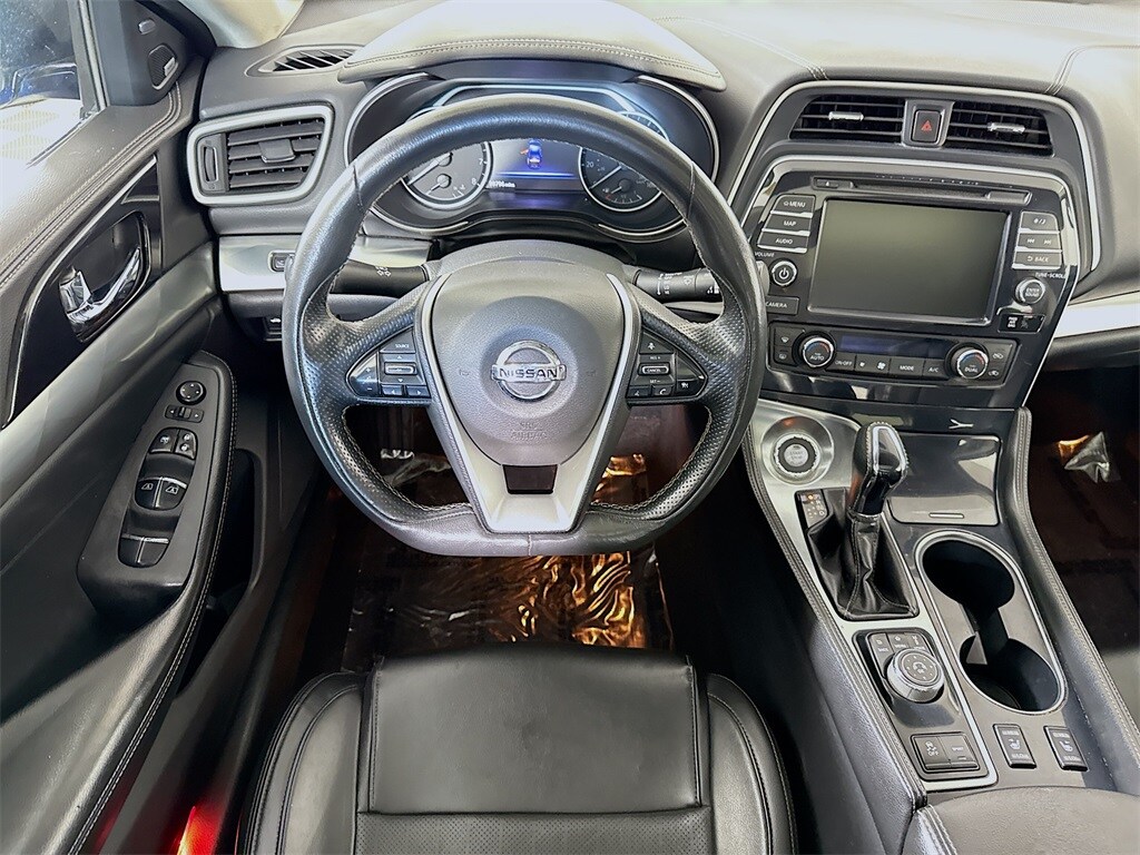 2019 Nissan Maxima SL photo 3