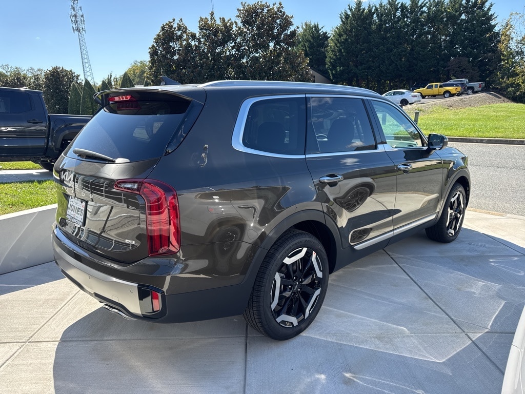 New 2025 Kia Telluride S SUV