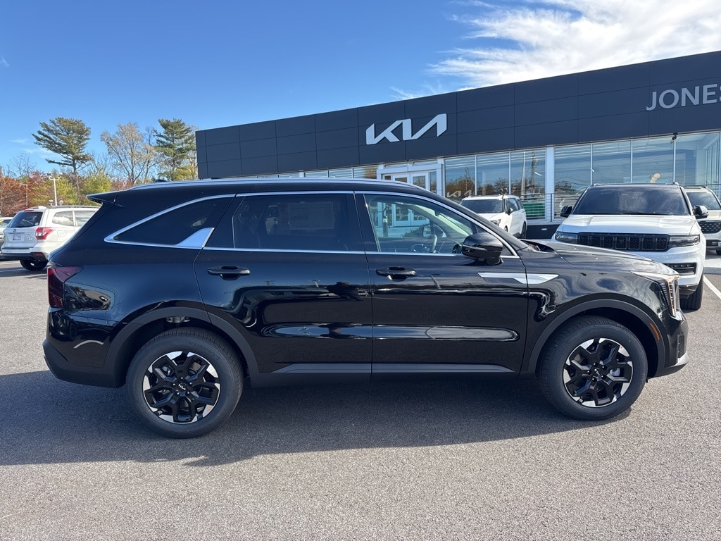 New 2026 Kia Sorento S SUV