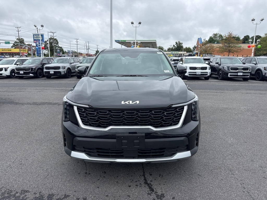 New 2025 Kia Sorento LX SUV