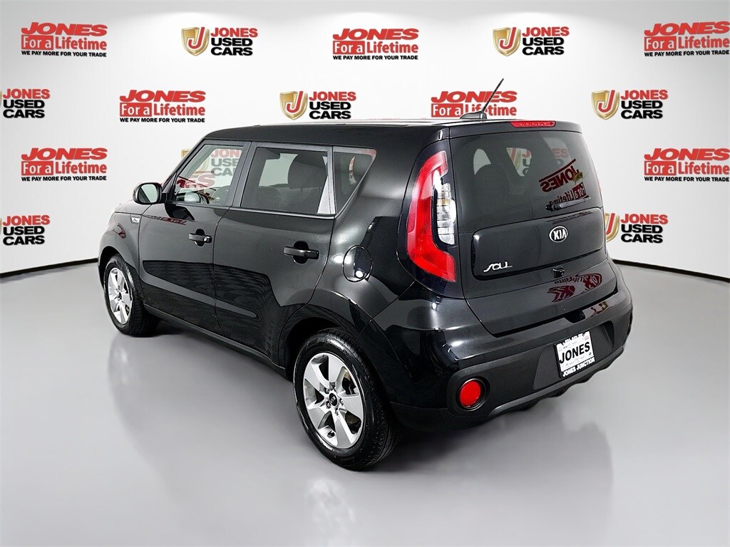 Used 2018 Kia Soul Base Hatchback