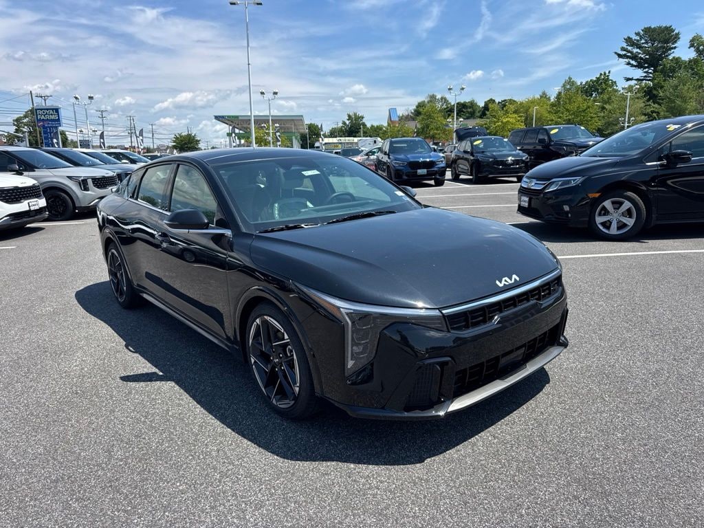 New 2026 Kia K4 GT-Line Sedan