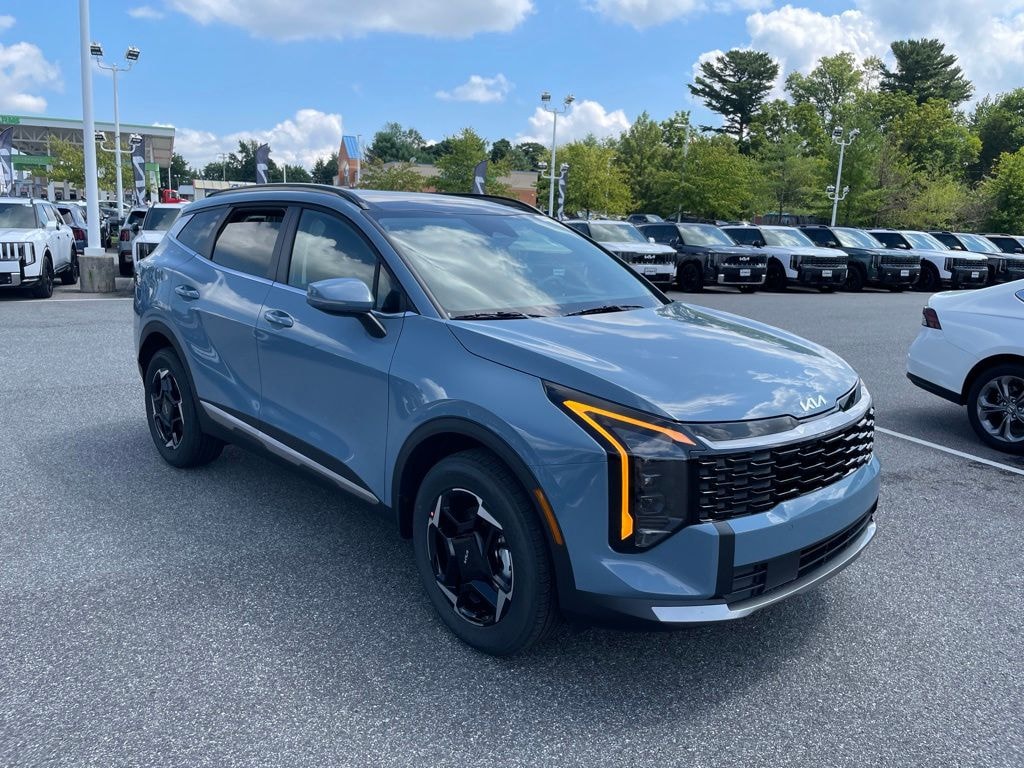 New 2027 Kia Sportage Hybrid EX SUV